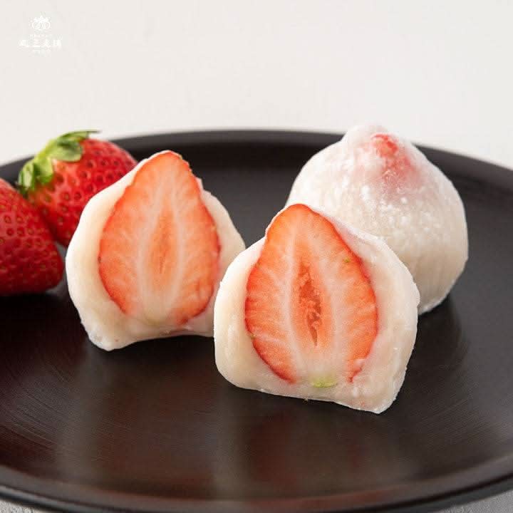 鹿島菓匠 丸三老舗＞極 いちご大福 3個入 1/21までの期間限定
