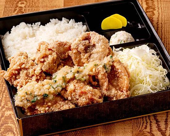 ねぎ塩ダレげんこつ唐揚げ弁当 6個 Green Onion & Salt Sauce Fried Chicken Bento Box (6 Pieces)