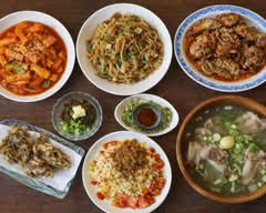 沖縄食堂シーサーズ