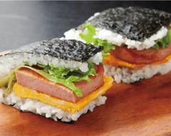 【片手で食べるのり弁】ポークたまごおにぎ��りテイクアウト専門店　YAMAYA