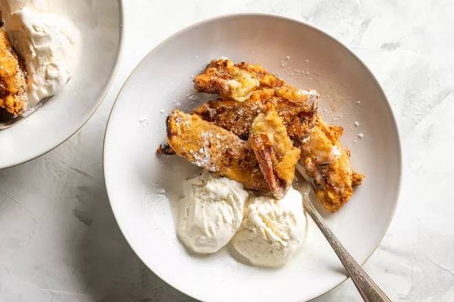 Thai Fried Banana with Ice Cream