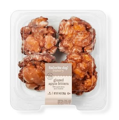 Favorite Day Glazed Apple Fritters (14 oz, 4 ct)