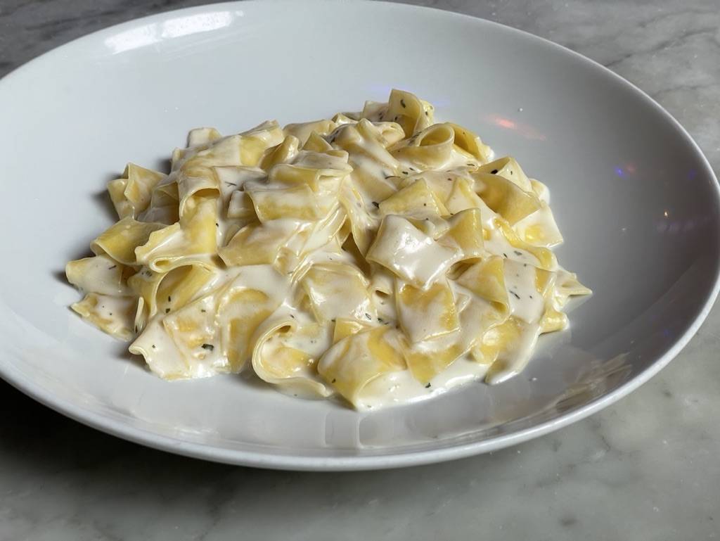 Pappardelle Alfredo