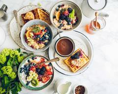 Mantra Juicy Bar & Healthy Food