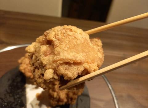 ジャンボ唐揚げ専門店 サクじゅわ Jumbo Fried Chicken