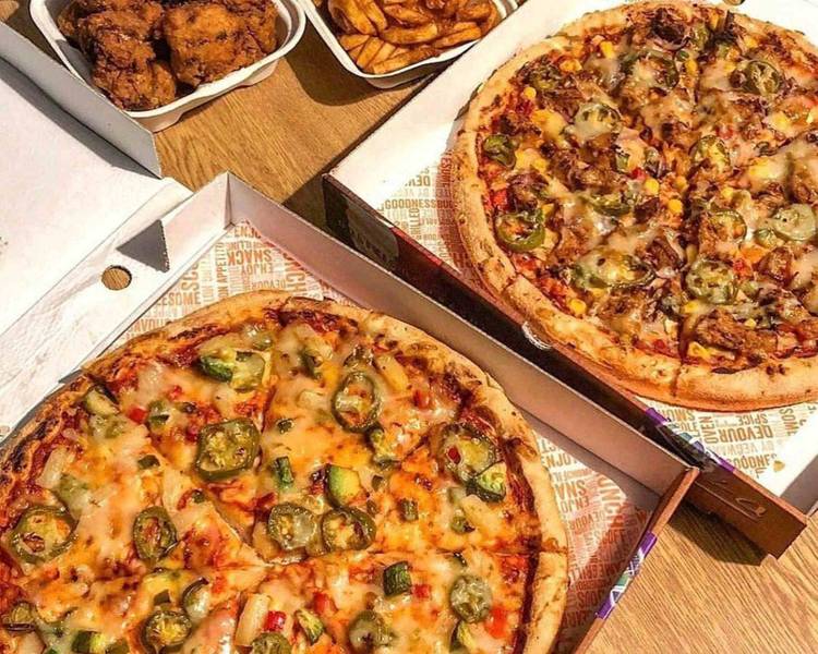 Oldham Star Kebab and Pizza House Menu - Takeaway in Oldham | Delivery menu  u0026amp; prices | Uber Eats
