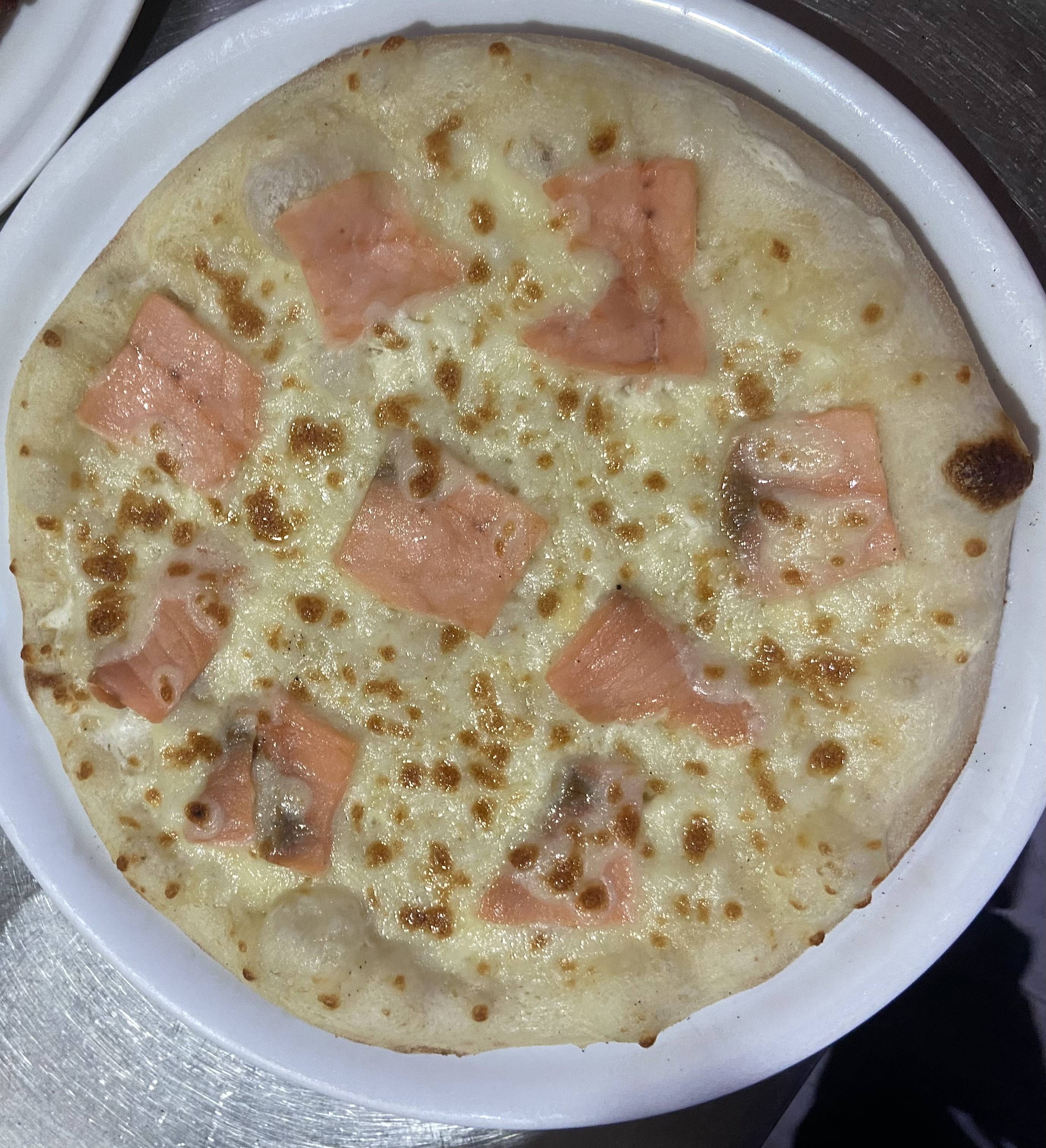 Pizza salmone🍕🍣