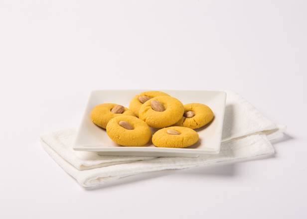 236. Almond Cookies (6 pcs)