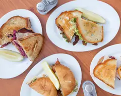 Yolked Up - breakfast all day (704 Silhavy Road)