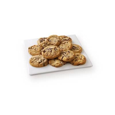Bakery Chocolate Chunk Jumbo Cookies - 12 Count
