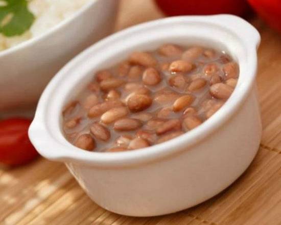 Order Frijoles Enteros (Whole Beans) food online from Ideal Market store, Baton Rouge on bringmethat.com