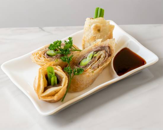 Five Spice Beef in Chinese Pancake (大餅夾牛肉)