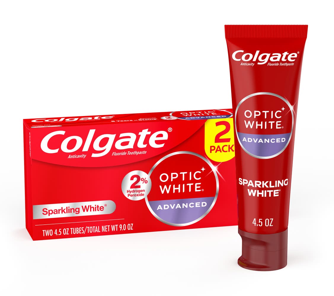 Colgate Advanced Fluoride Toothpaste, Sparkling White (2 x 4.5 oz)
