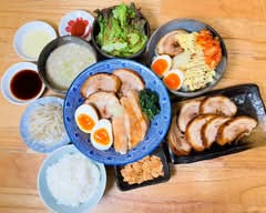 ご褒美チャーシュー丼 ぶた丸 下鶴間店