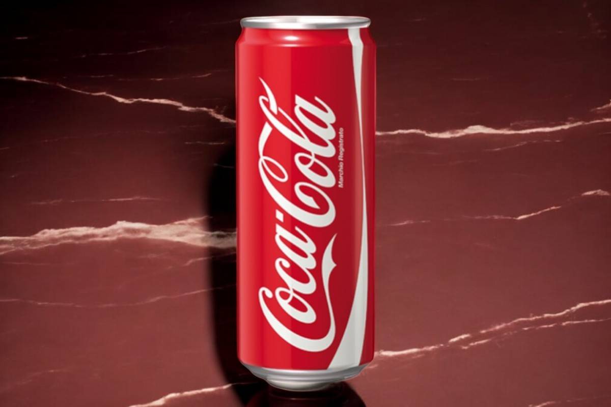 Coca-Cola🥤