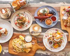 Cafe Xtasi ~ Burgers and Breakfast