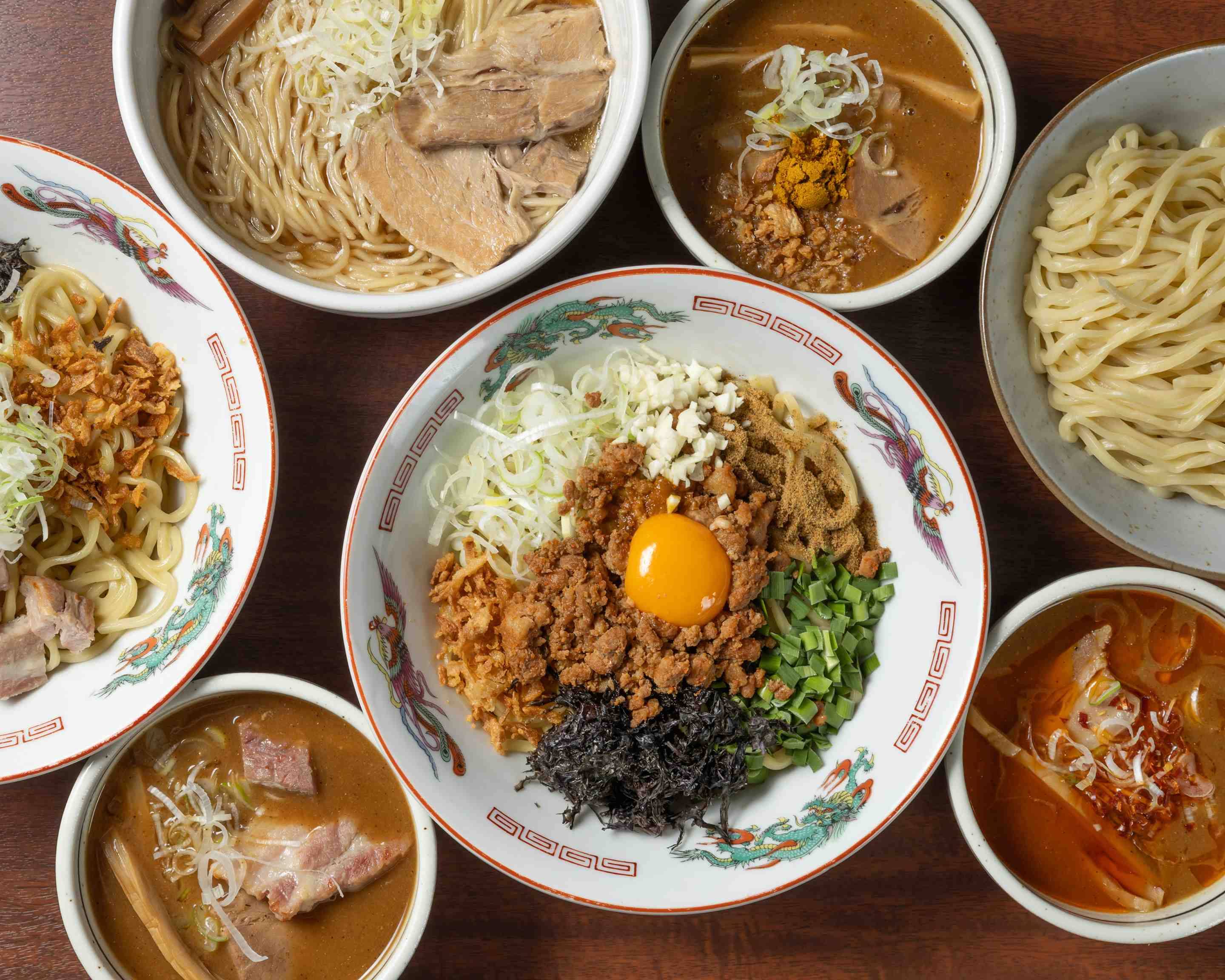 自家製麺 粋や x 麺処 丹治 JIKASEIMEN INASEYA x MENDOKORO TANJIの