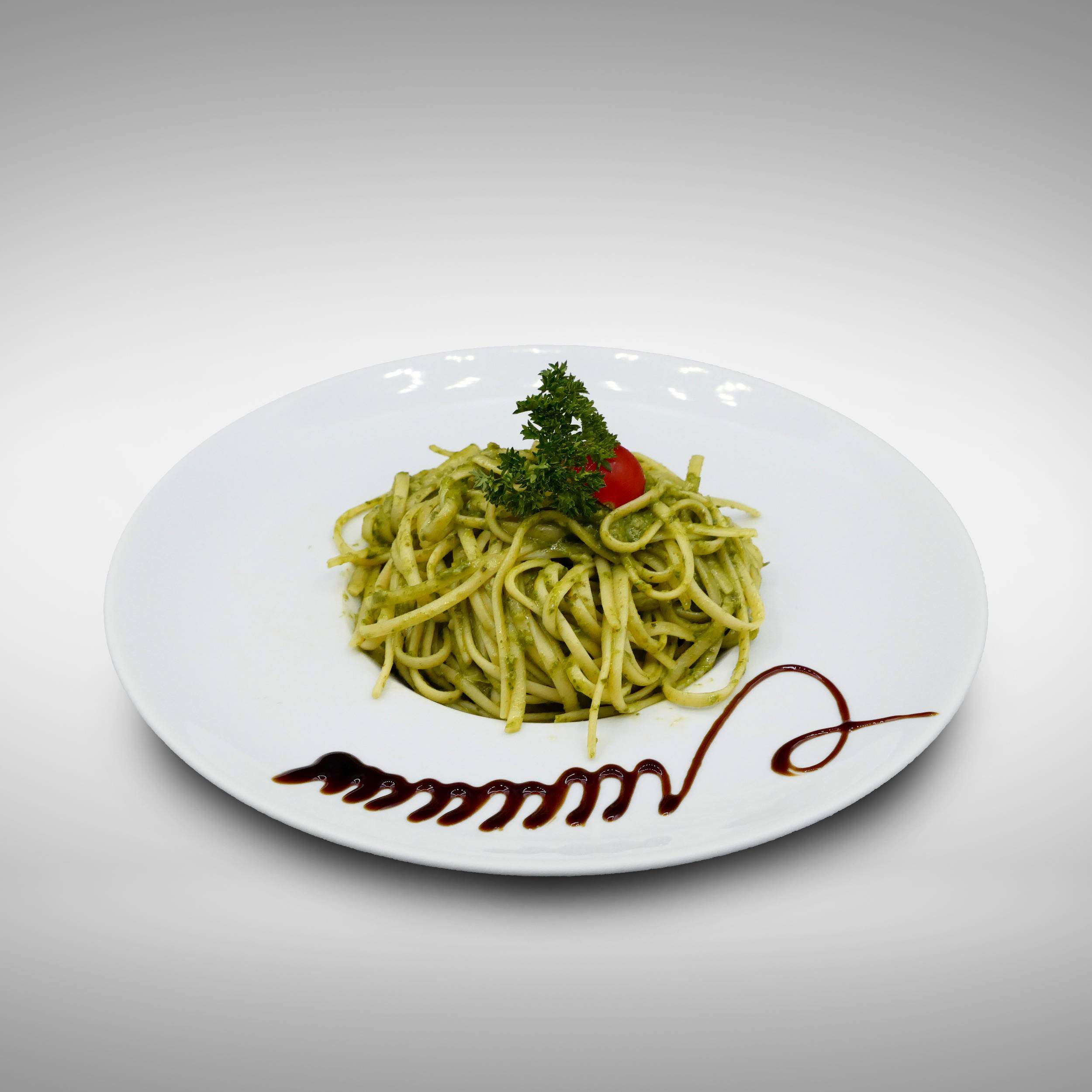 Linguini au pesto