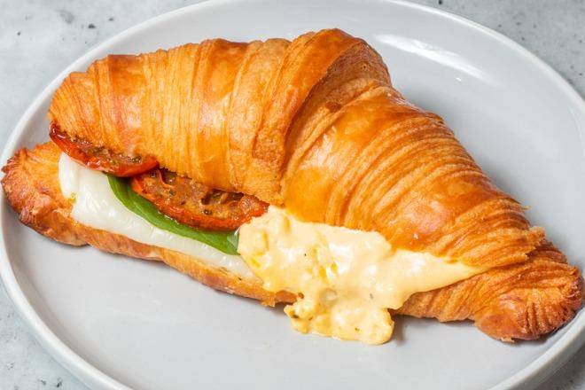 [套餐] 蛋沙拉 + 卡布里 雙拼可頌｜Egg Salad + Caprese Mix Croissant Meal