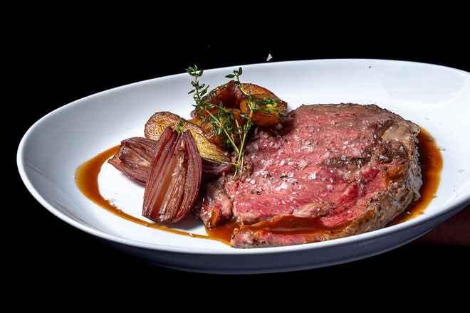 STK Steakhouse photo 3