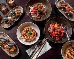 Hizola’s Kitchen & Bar