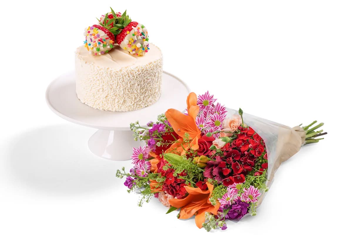 Vanilla Celebration Cake & Bouquet Gift Set