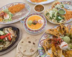 Puebla, Comida Mexicana y Cantina