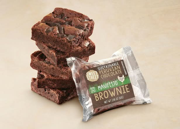 CHOCOLATE BROWNIE