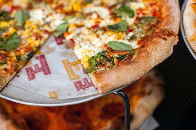 At Last Pizza