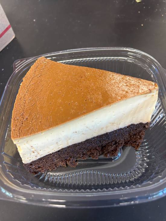 Flan with Chocolate crust