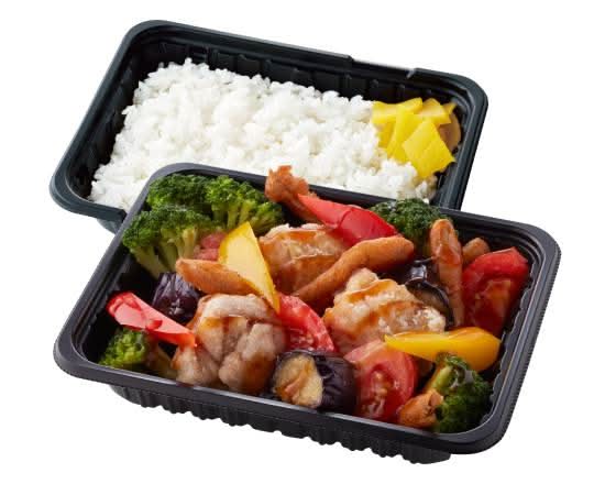 彩り野菜と若鶏の黒酢あんかけ弁当