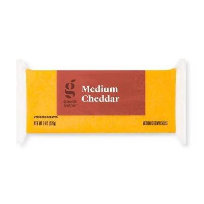 Medium Cheddar Cheese - 8oz - Good & Gathertm