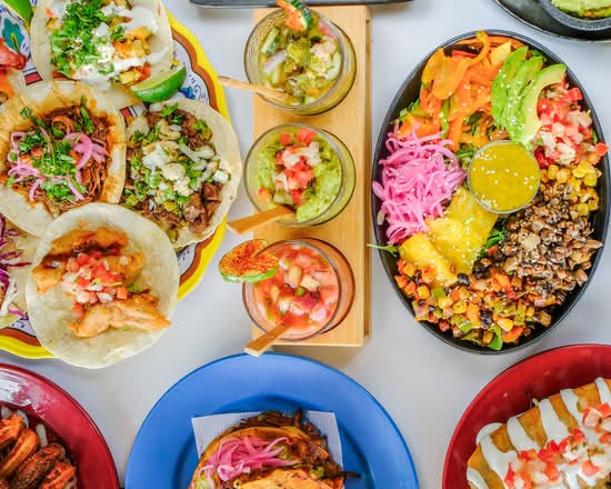 Los Cuervos Taqueria & Cantina (Vancouver)