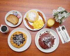 Blueberry Hill Breakfast Cafe - Darian