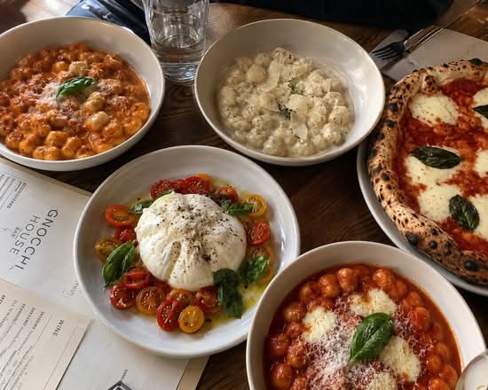 Gnocchi House Bar (1431 1st Ave)