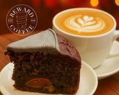 【自家製キャロットケーキ】REWARD COFFEE 葛西駅前店