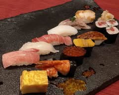 鮨つね Sushitune