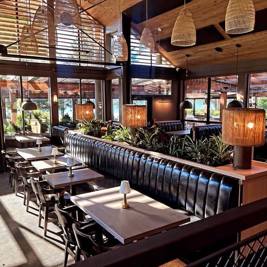 Browns Socialhouse - Tofino