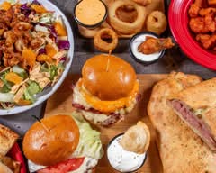 Ice House Steaks & Pizza (1 King St)