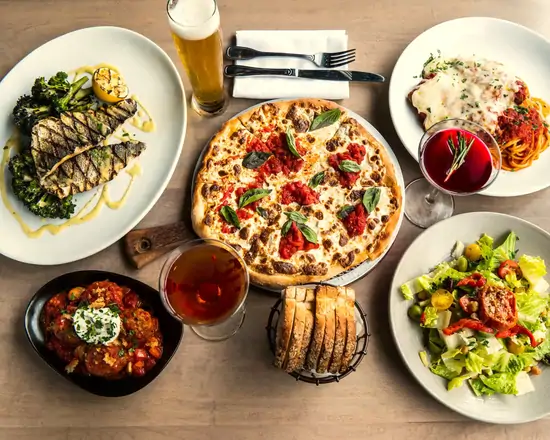 Maxwell’s Pizza & Cheesesteaks