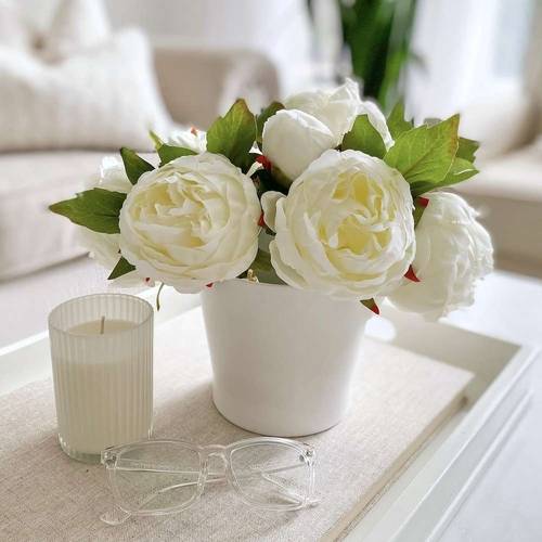 Cream Peony Bouquet by Torre & Tagus