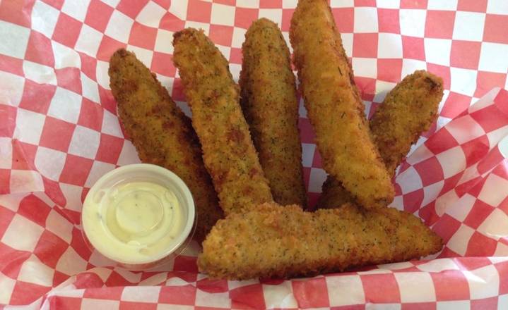 Cornichons frits panées / Deep Fried Dill Pickles