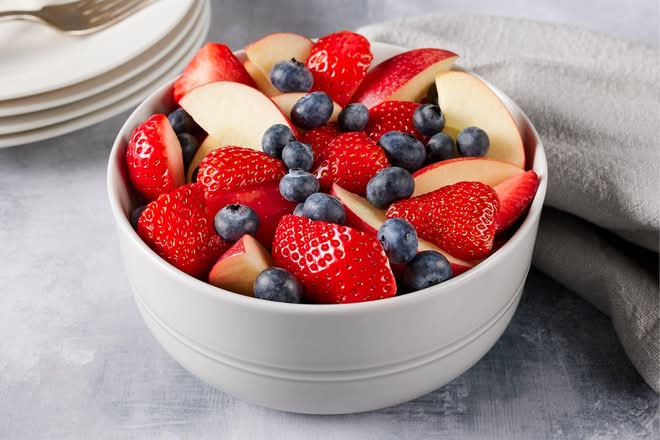 Family Size Seasonal Fresh Fruit