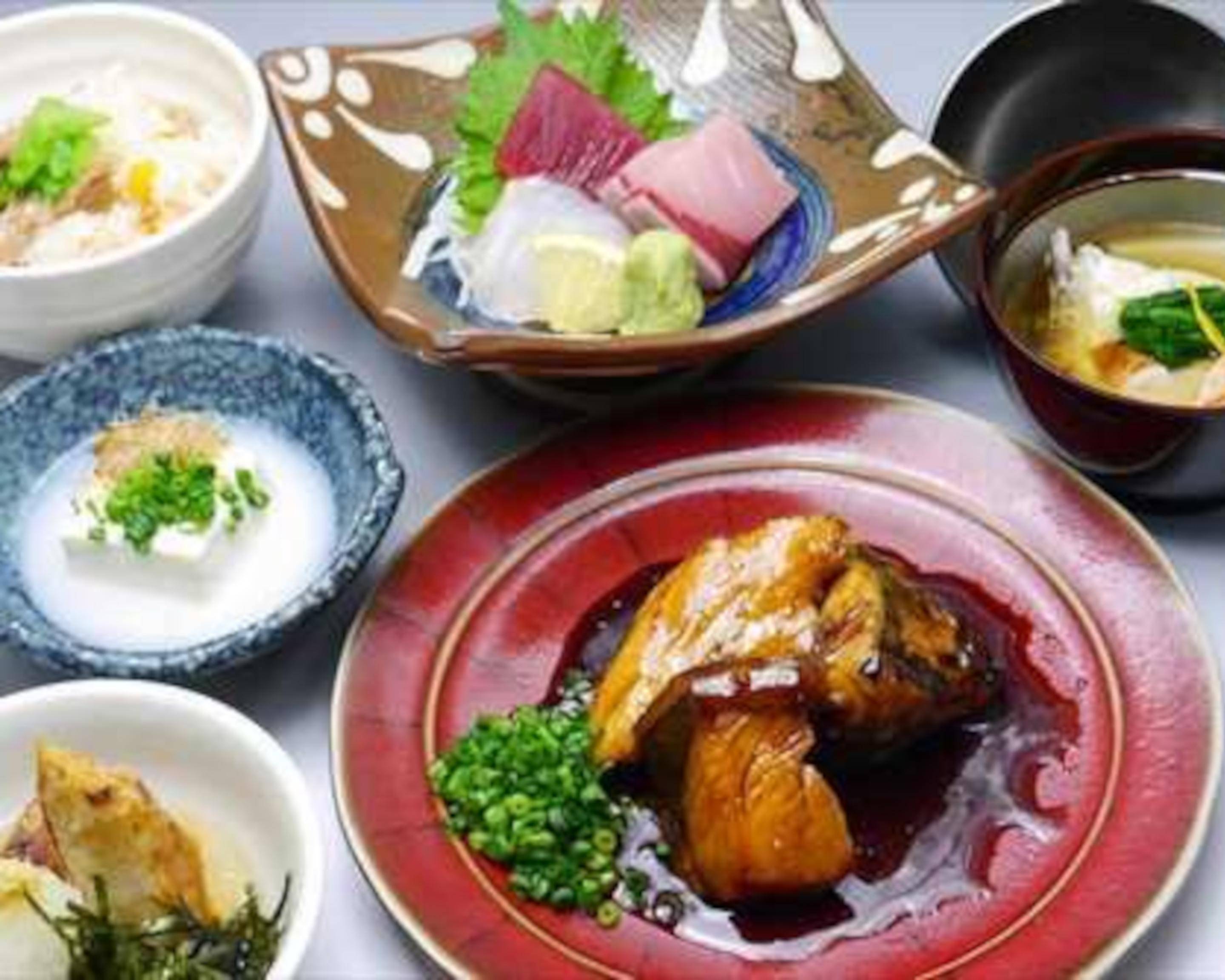 トクトク 港本店 TOC-TOC MINATOのデリバリー | メニューを見る |福岡