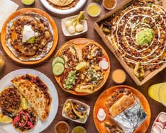 Tacos Los Cholos (Santa Ana)