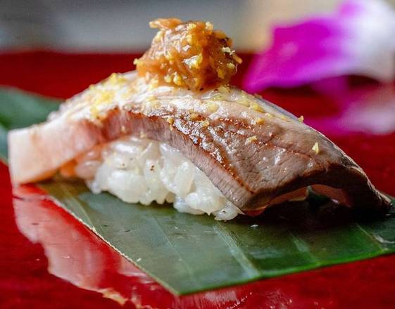 Yellowtail Hamachi (1 pc)