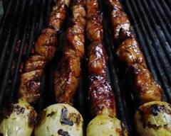 Las Brochetas al Carbón