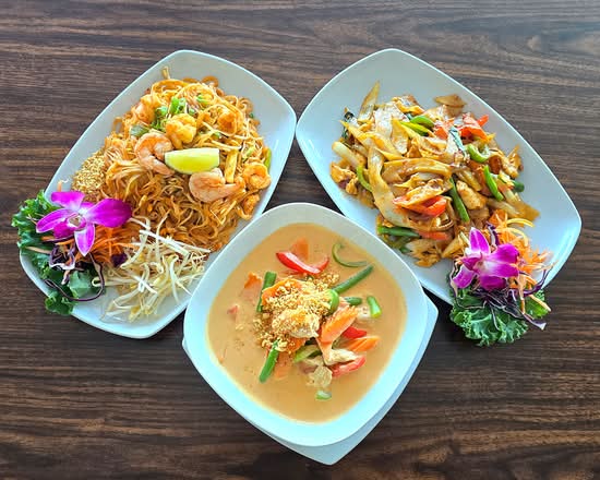 Thai Hala (St Petersburg)