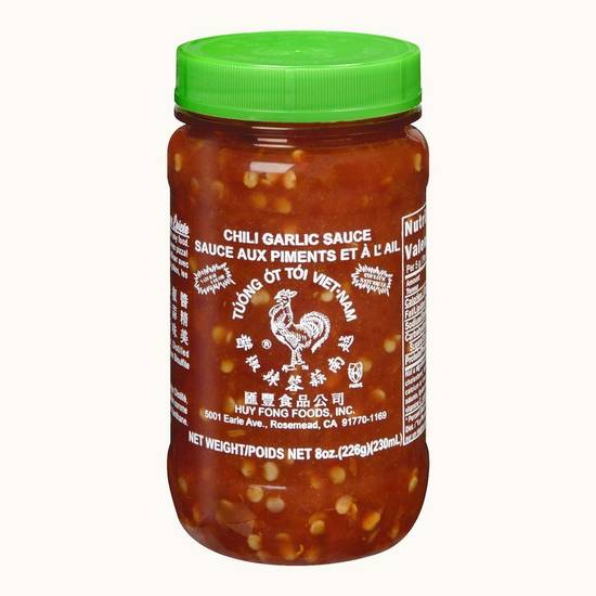 Huy Fong Chili Garlic Sauce (226 ml)