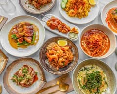 Cattleya Thai Signature